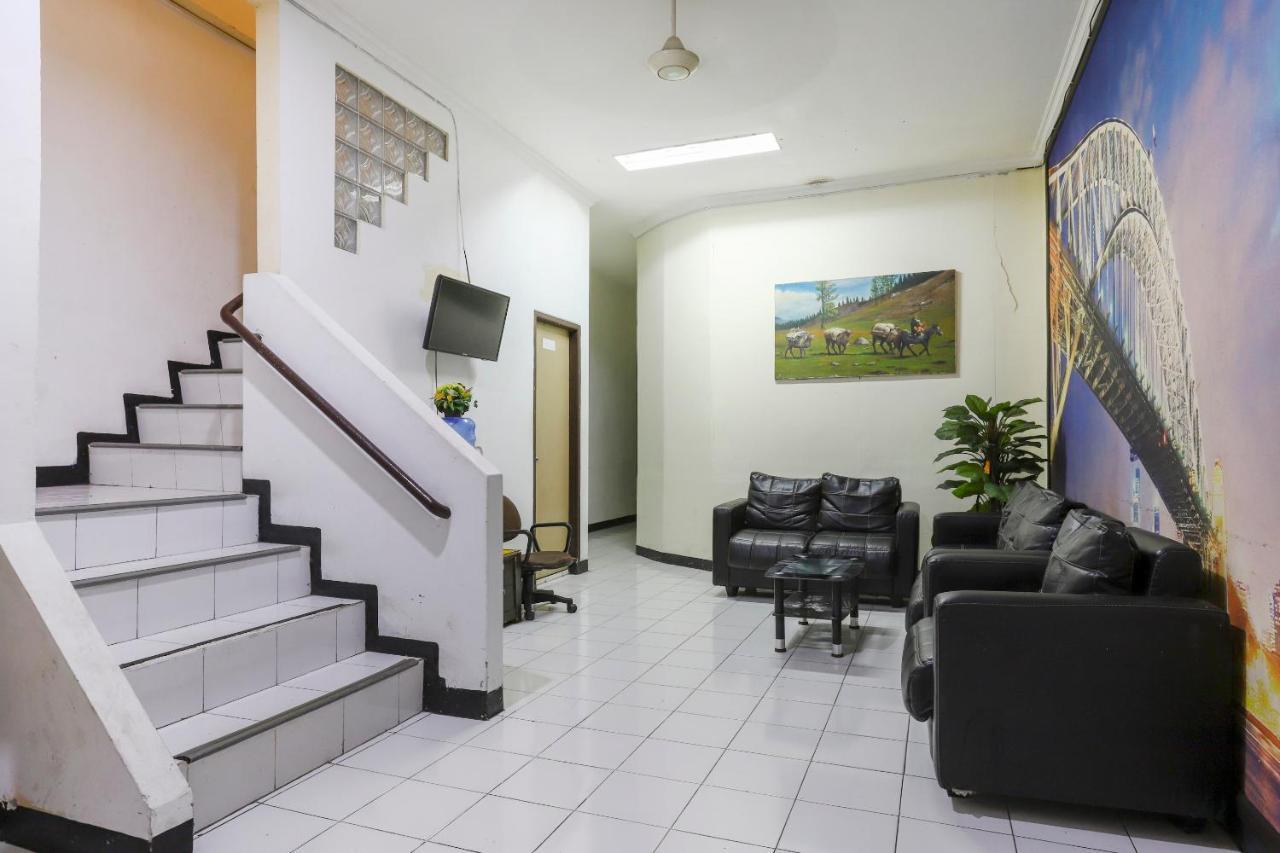 Good Sleep Balikpapan Mitra Reddoorz Hotel Buitenkant foto
